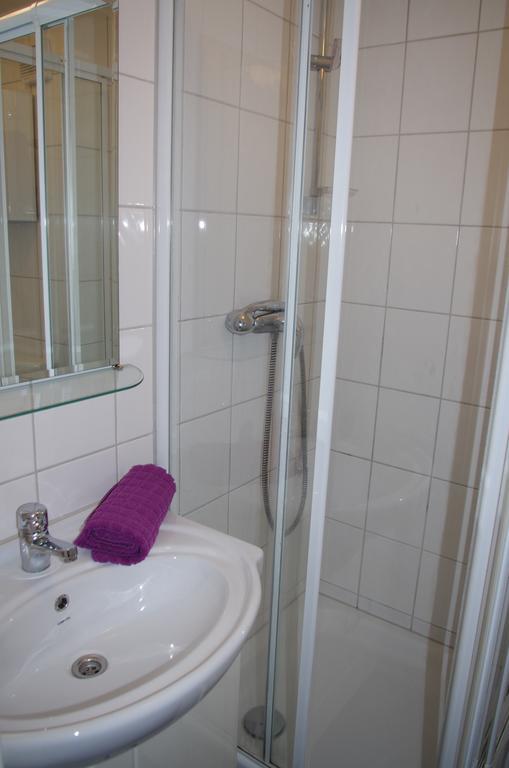 Ad Monte Apartman Cochem Szoba fotó